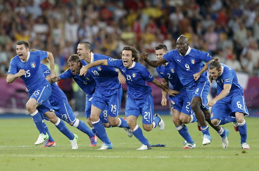 欧洲杯:皮尔洛勺子点球刺激点球战!意大利逆转